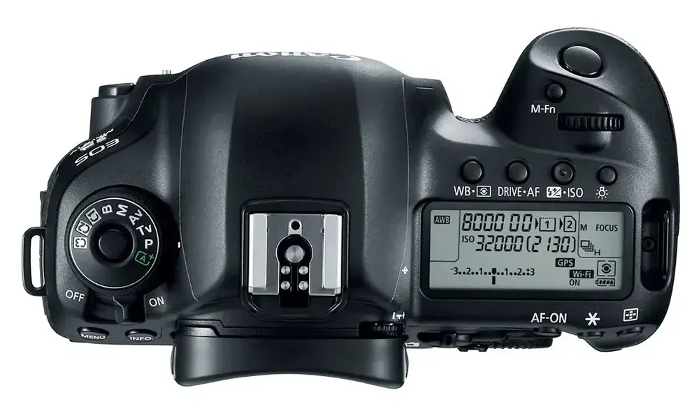 Canon EOS 5D Mk IV & 24-105mm f/4 L IS Mk II Lens Kit