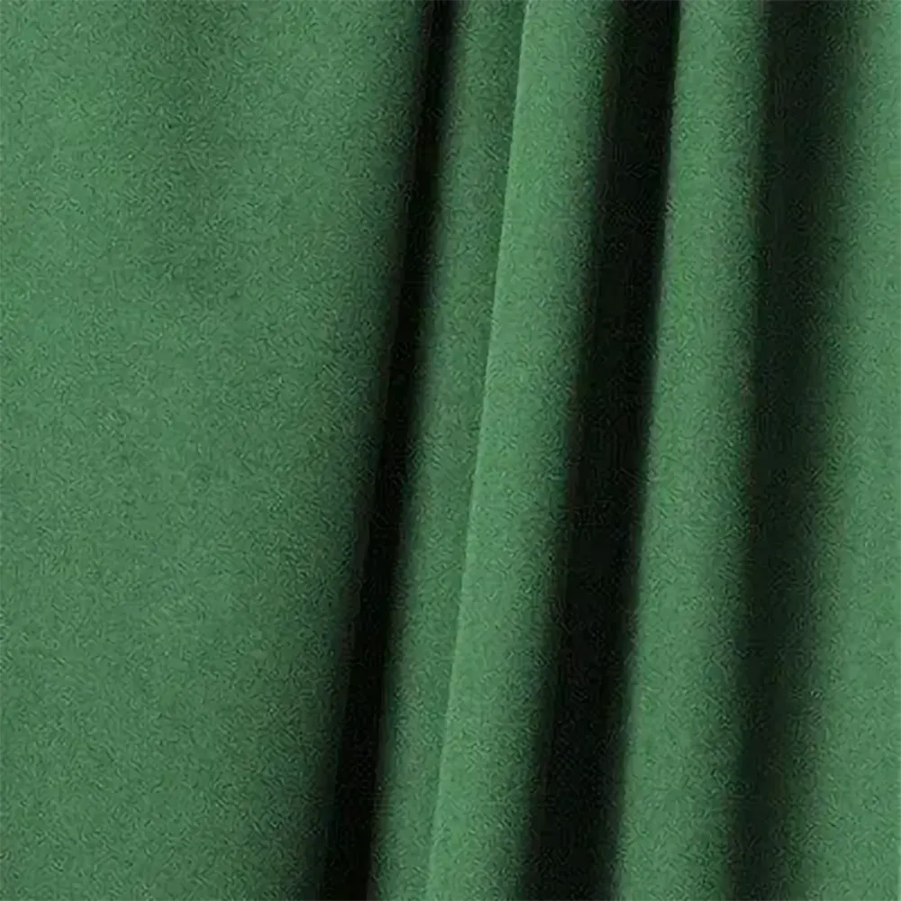 Savage Wrinkle Resistant Polyester Backdrop (Green)