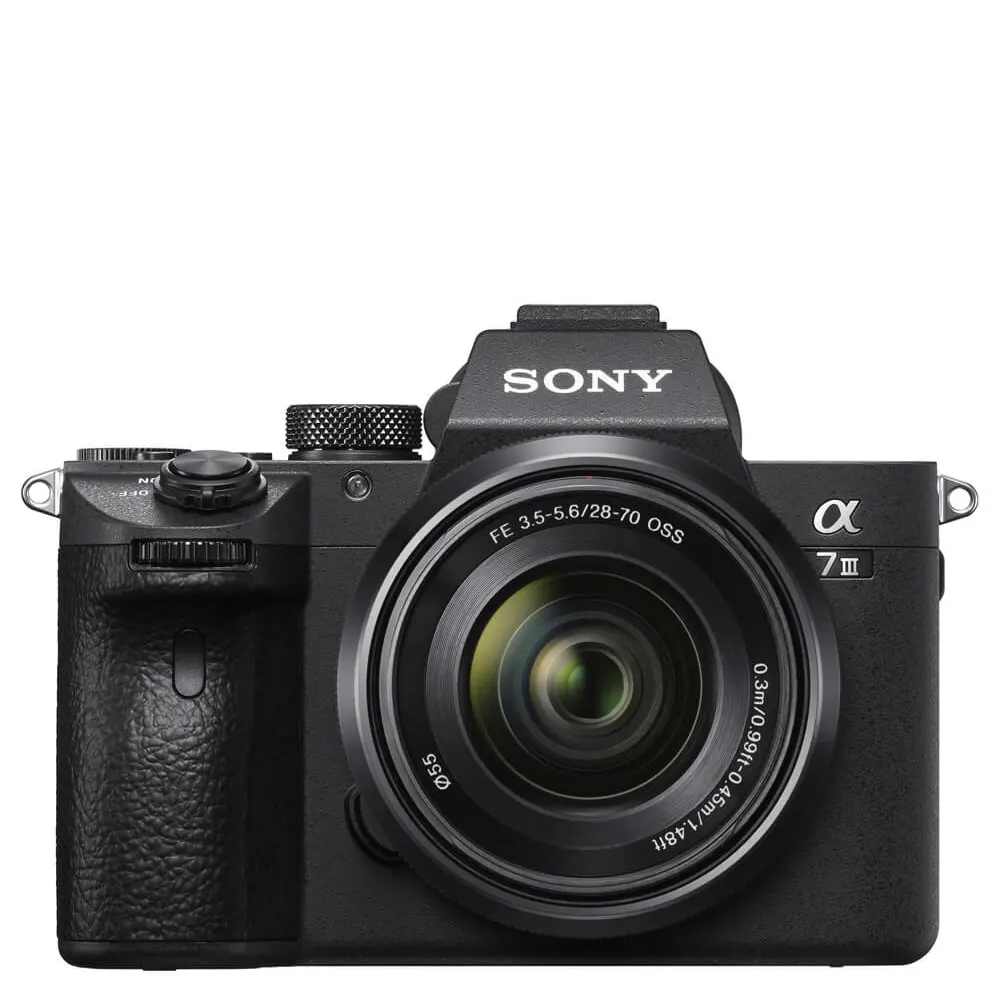 Sony Alpha a7 III Mirrorless Camera + FE 28-70mm f/3.5-5.6 OSS