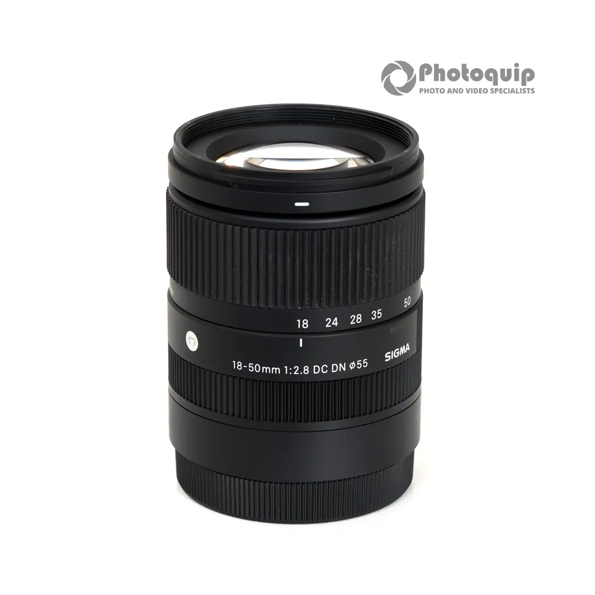 Sigma 18-50mm f/2.8 DC DN